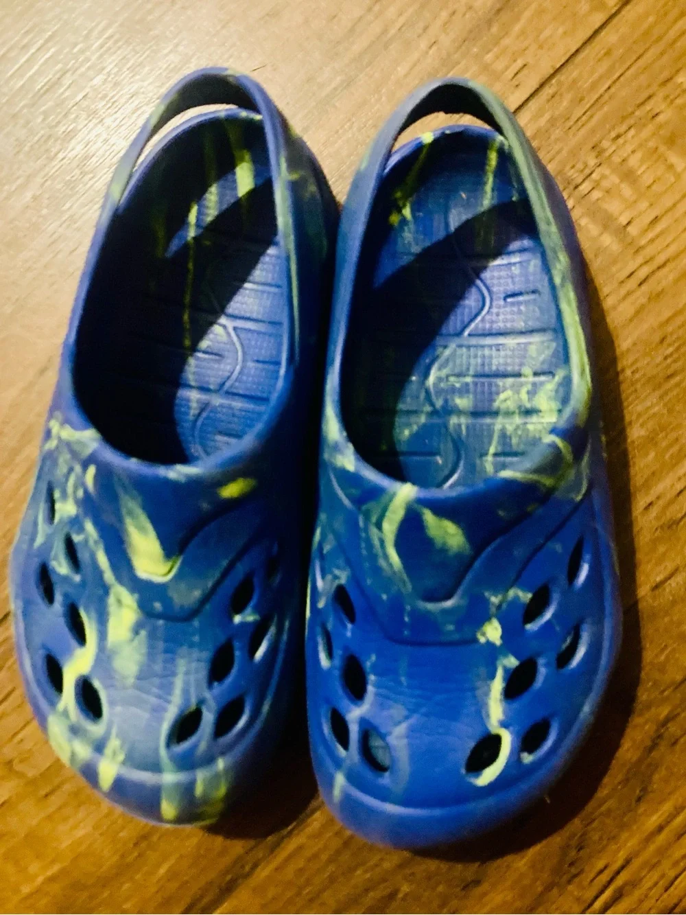 Little Kids Croc Style Sandals Blue/Green Size 11 - Great condition